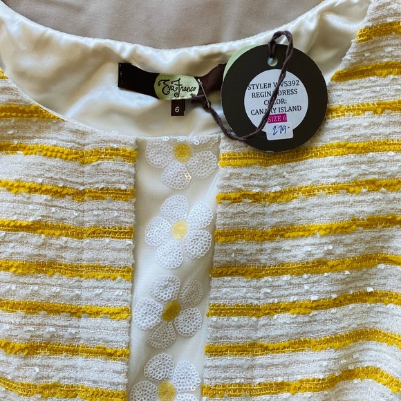 SOLD Rare Yellow Flower Dress - Picture 7 of 7